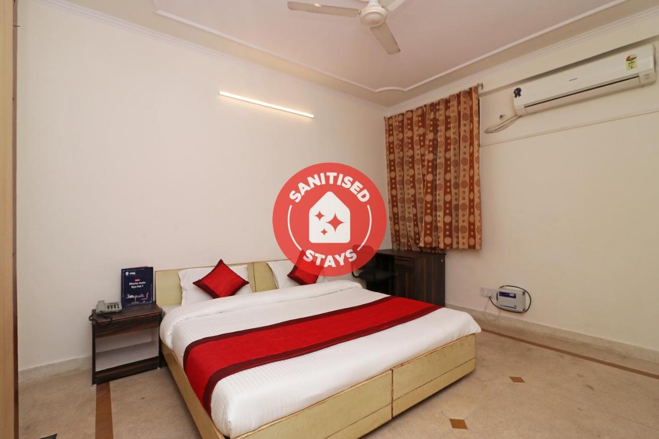 Oyo 11452金色城堡小屋 Indirapuram 外观 照片