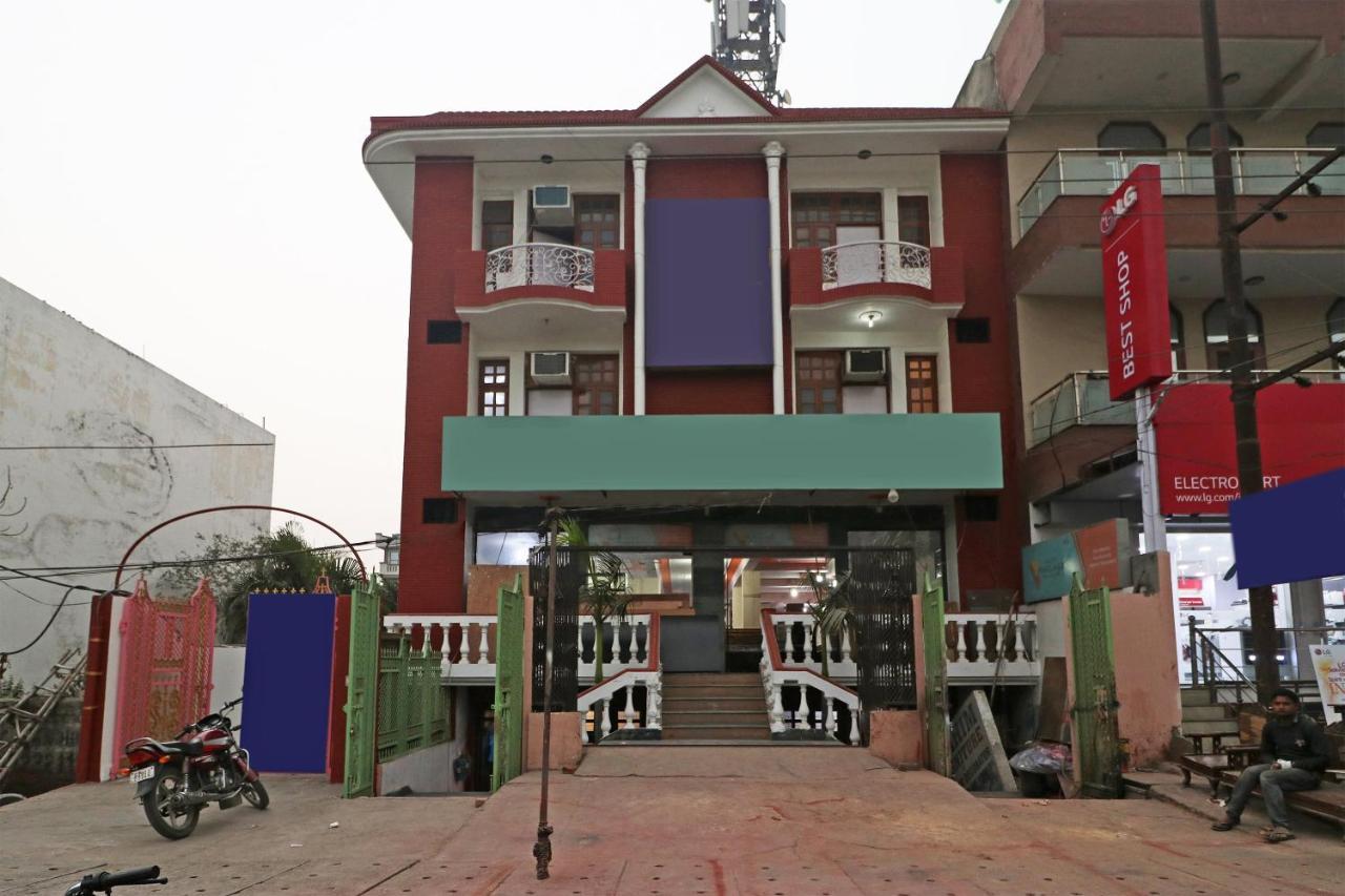 Oyo 11452金色城堡小屋 Indirapuram 外观 照片